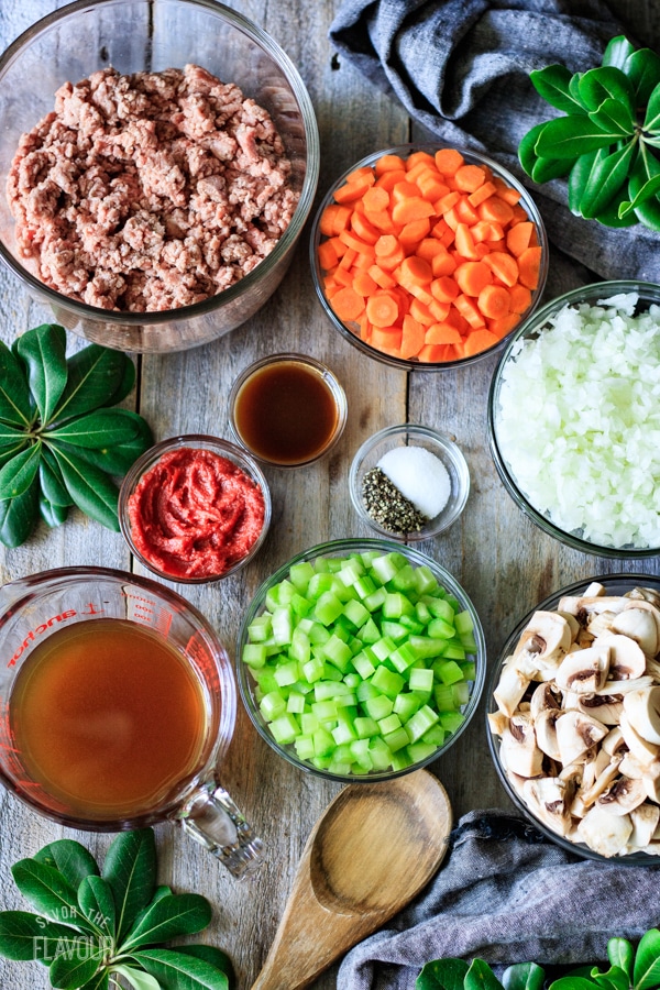 filling ingredients for minced beef pie