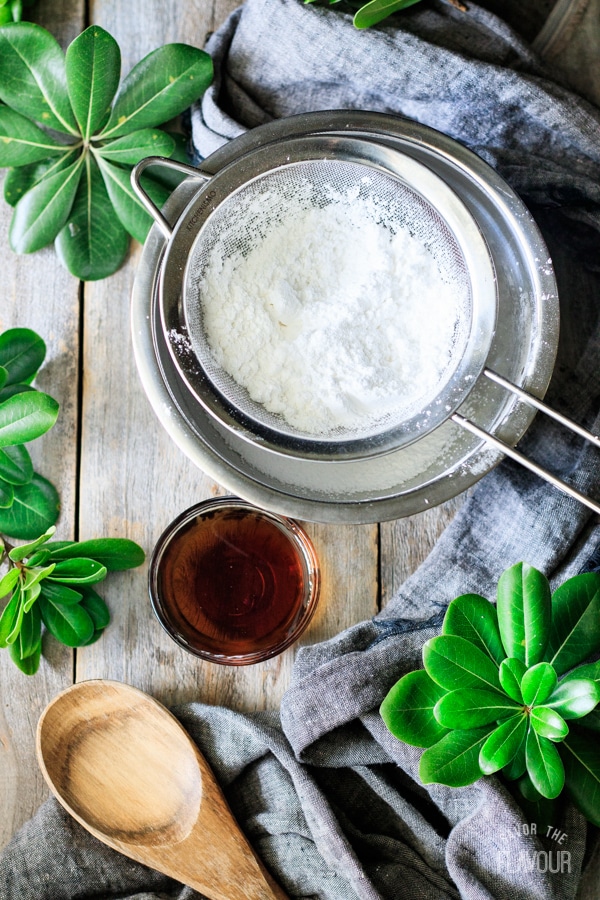 maple glaze ingredients for maple walnut bundt cake