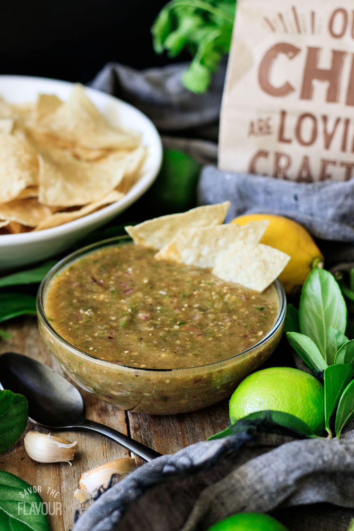 tomatillo red chili salsa