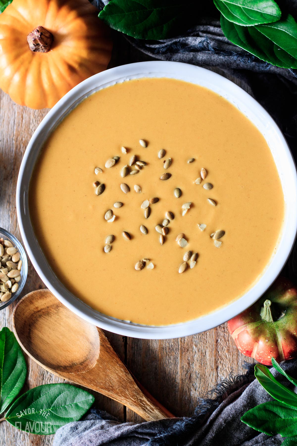 https://savortheflavour.com/wp-content/uploads/2021/10/Panera-Soup-Roundup-Autumn-Squash-Soup.jpg