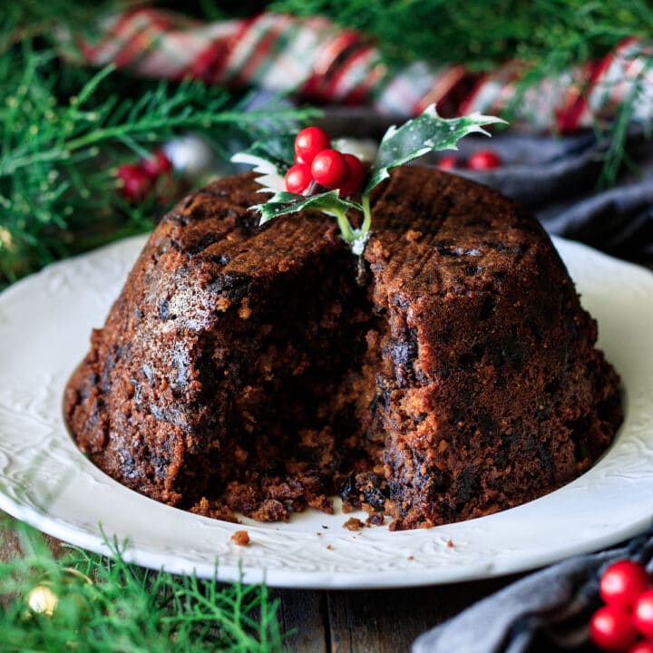 Traditional Figgy Pudding Recipe - Savor the Flavour