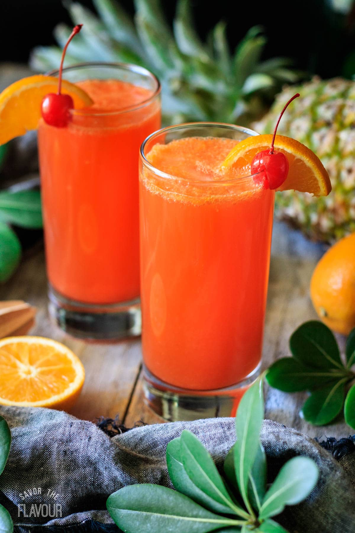 https://savortheflavour.com/wp-content/uploads/2021/12/Cinderella-Mocktail-Roundup.jpg