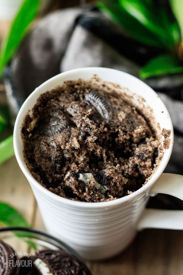 Oreo Mug Cake - Savor the Flavour
