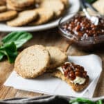 oatcakes with cheese and chutney